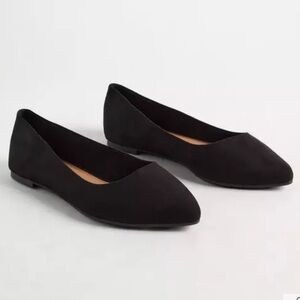 NWT Torrid Black Women's Flats Pointed Flat Ballet Flat Wide Width Size 11.5 W
